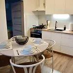 Centrum S Parkovanim Zdarma Zv2 *