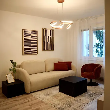 Centrum S Parkovanim Zdarma Zv2 Διαμέρισμα